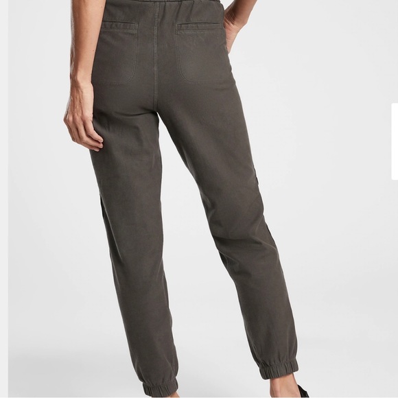 ⭐️ Athleta Farallon Jogger - Picture 6 of 7
